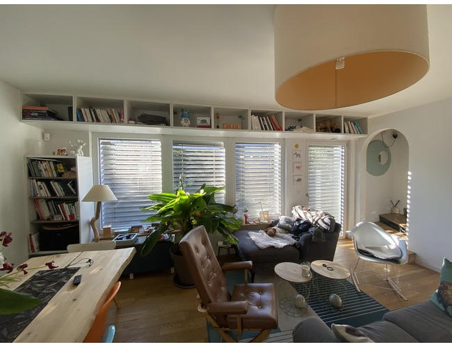 Stores sp&eacute;cifiques B.S.O
Stores sp&eacute;cifiques Brise-Soleil Orientale. L'excellence de la protection solaire et des &eacute;conomies d'&eacute;nergie.