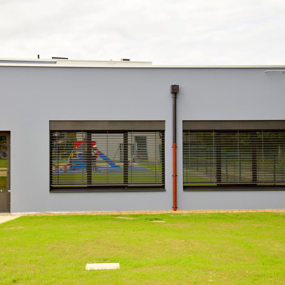Stores extérieurs Stores baies vitrées et façades Brise Soleil Orientable BSO 