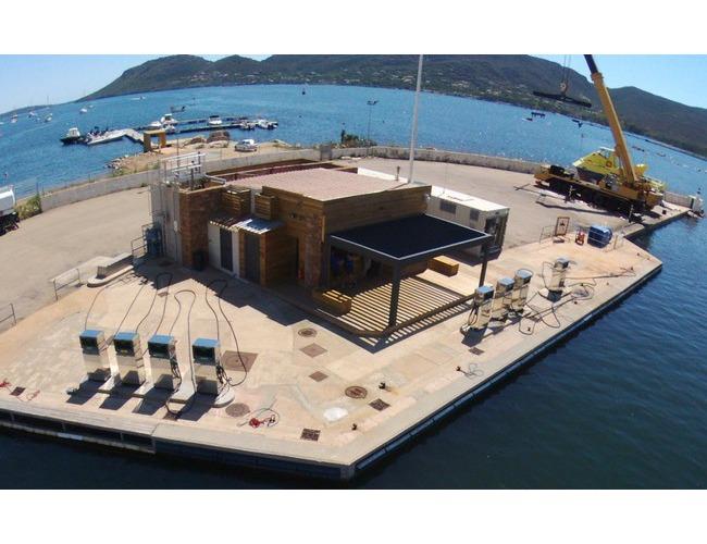 Pergola Bioclimatique PERGO'KLIM INTEGRAL
Une gamme de pergolas bioclimatiques &agrave; la pointe de la technologie pour un nouvel espace de vie confortable et durable